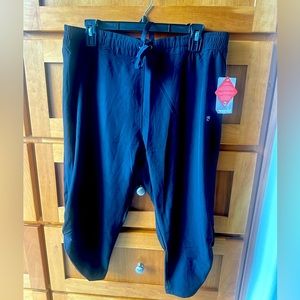 Marika quick dry tapered hem pants